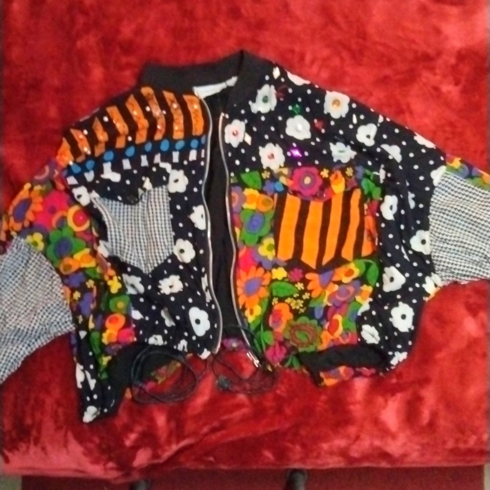 Vintage Tangibles Jacket (with bottom ties)